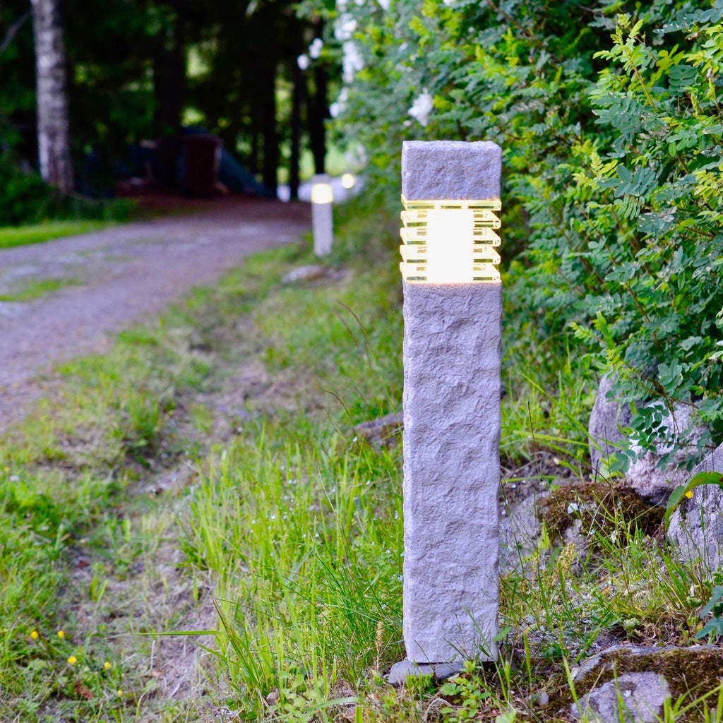Titan pylväsvalaisin