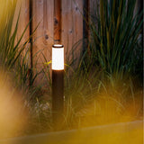 Lataa kuva Galleria-katseluun, Lunia Black pylväsvalaisin